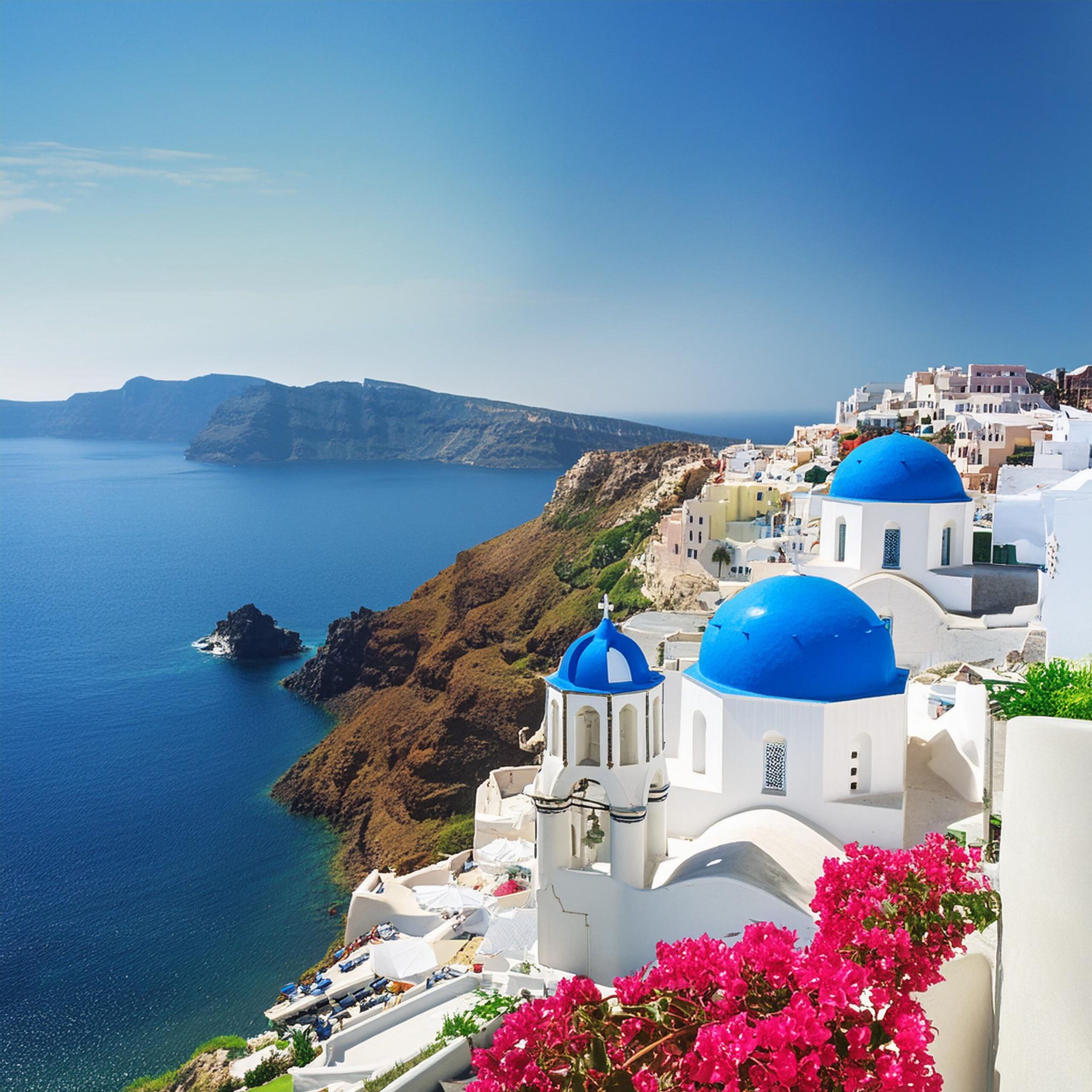 A,Picturesque,View,Of,Santorini,,Greece,,With,Its,Iconic,White